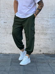 Cargo verde militare con tasche