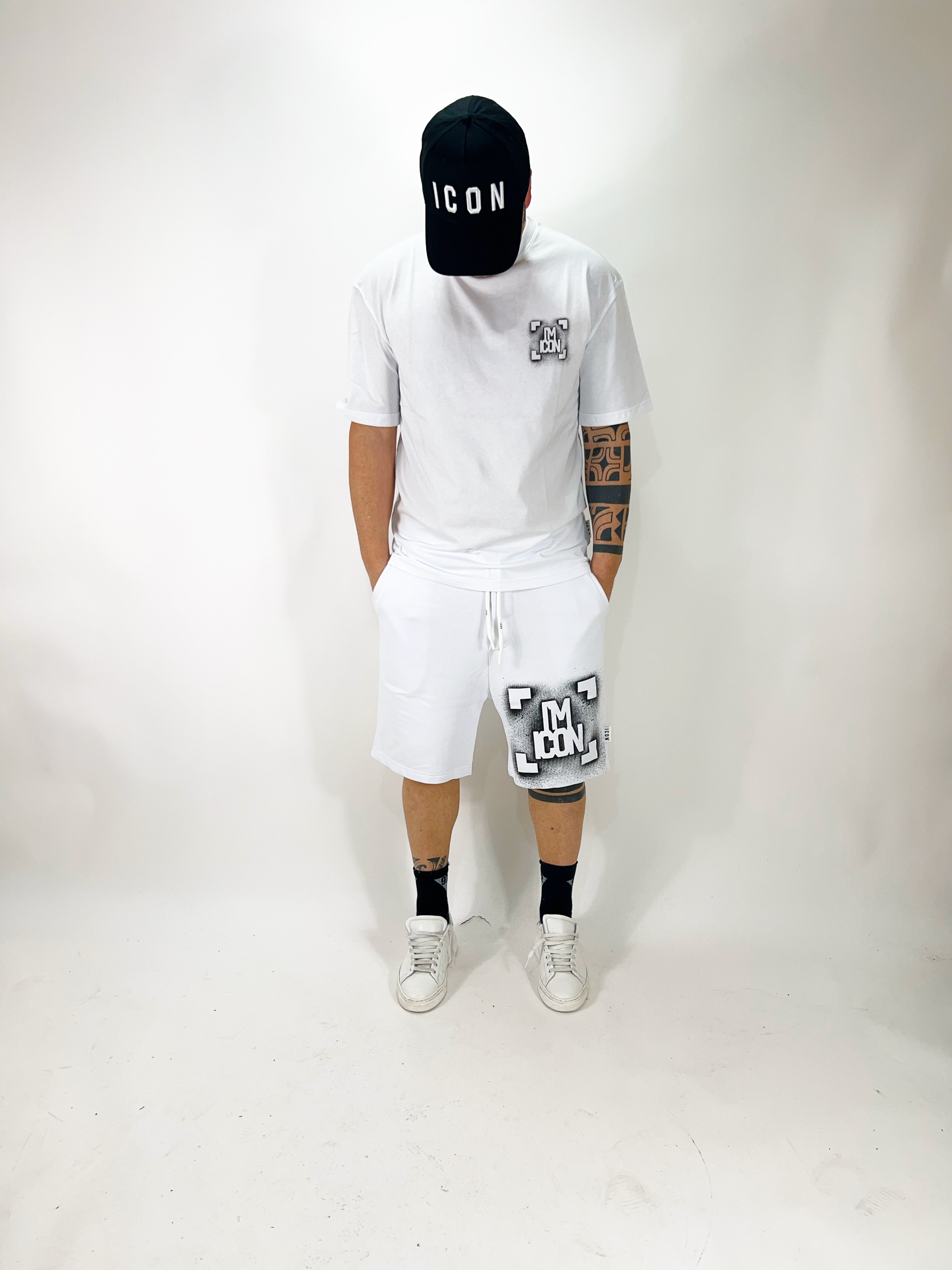 Completo ICON   Paris   White