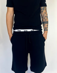 Bermuda GCDS  Milano black