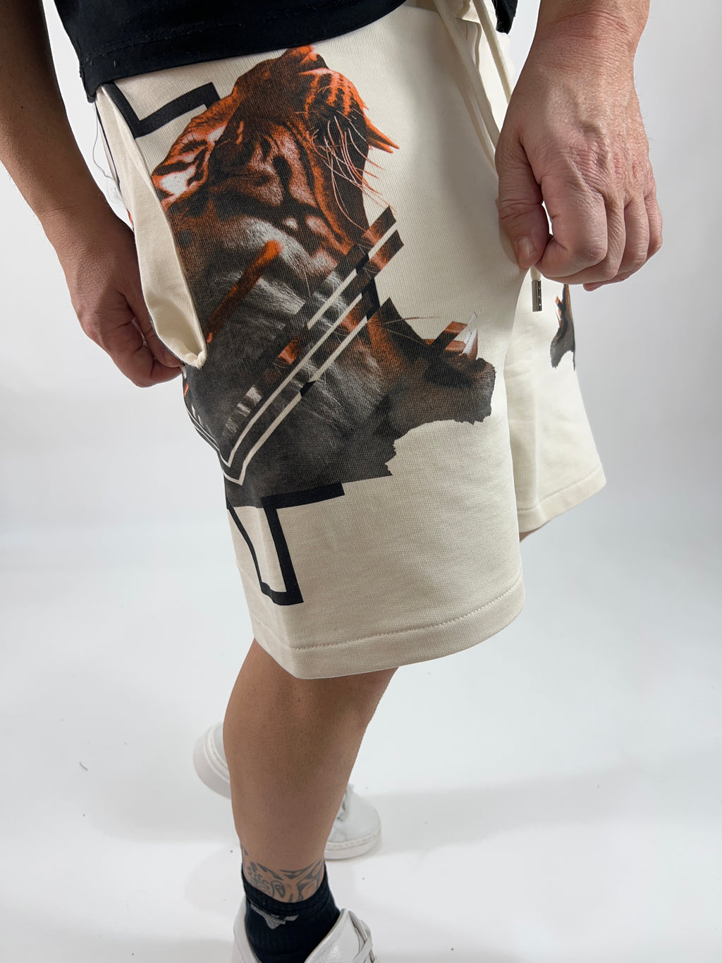 Bermuda Marcelo Burlon Tiger