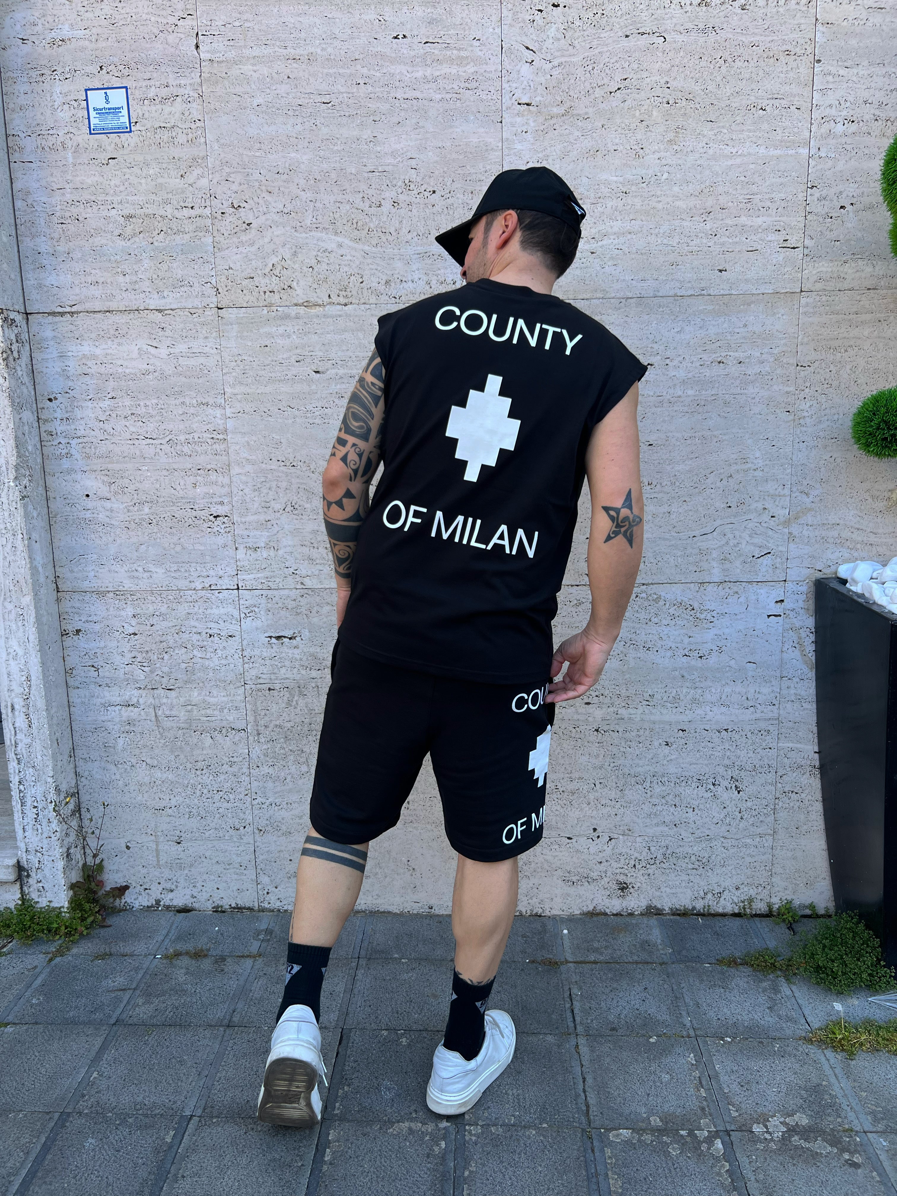 Completo Marcelo Burlon black