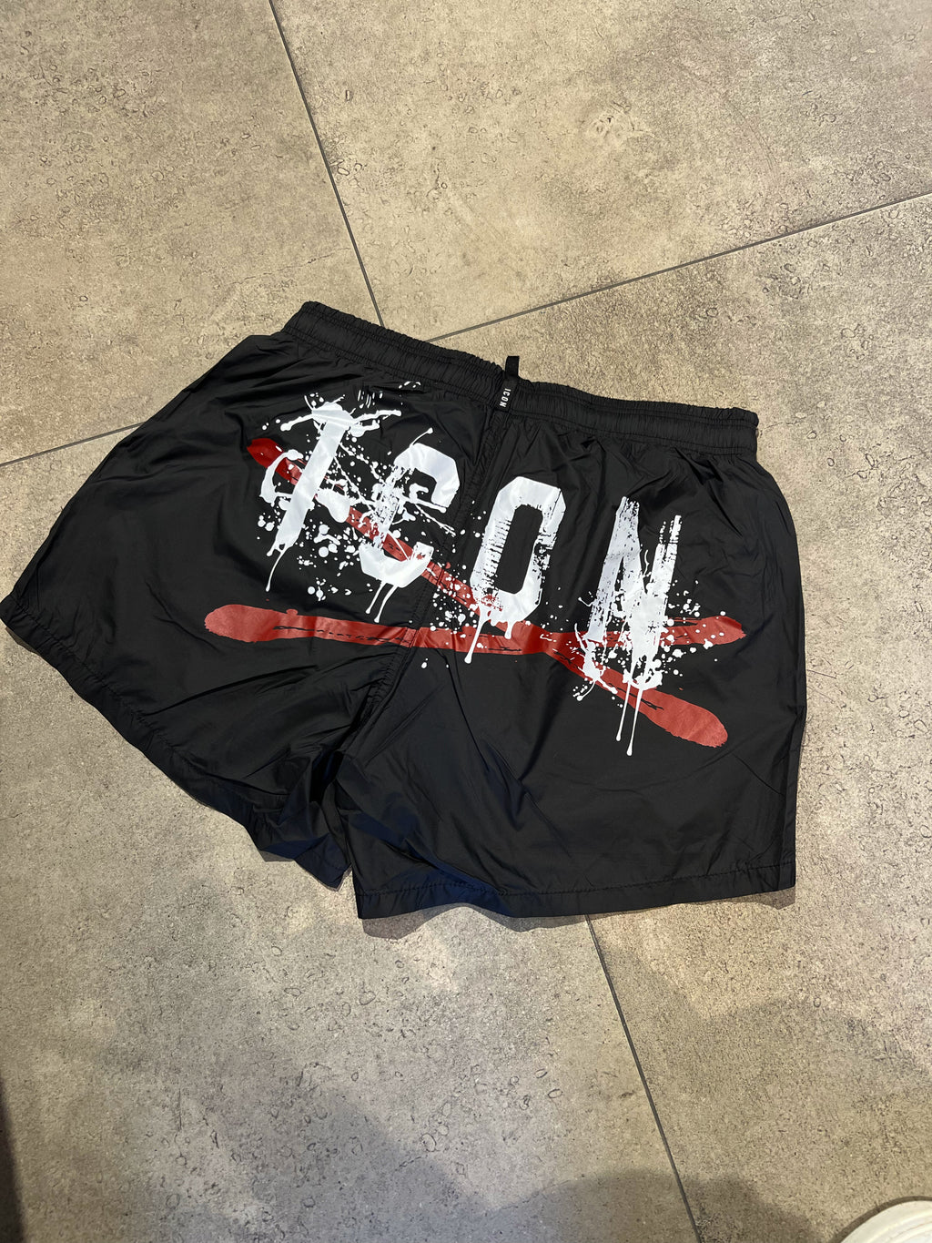 Costume ICON  Milano