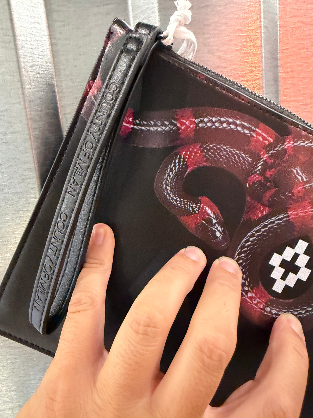 Pochette Marcelo Burlon Londra