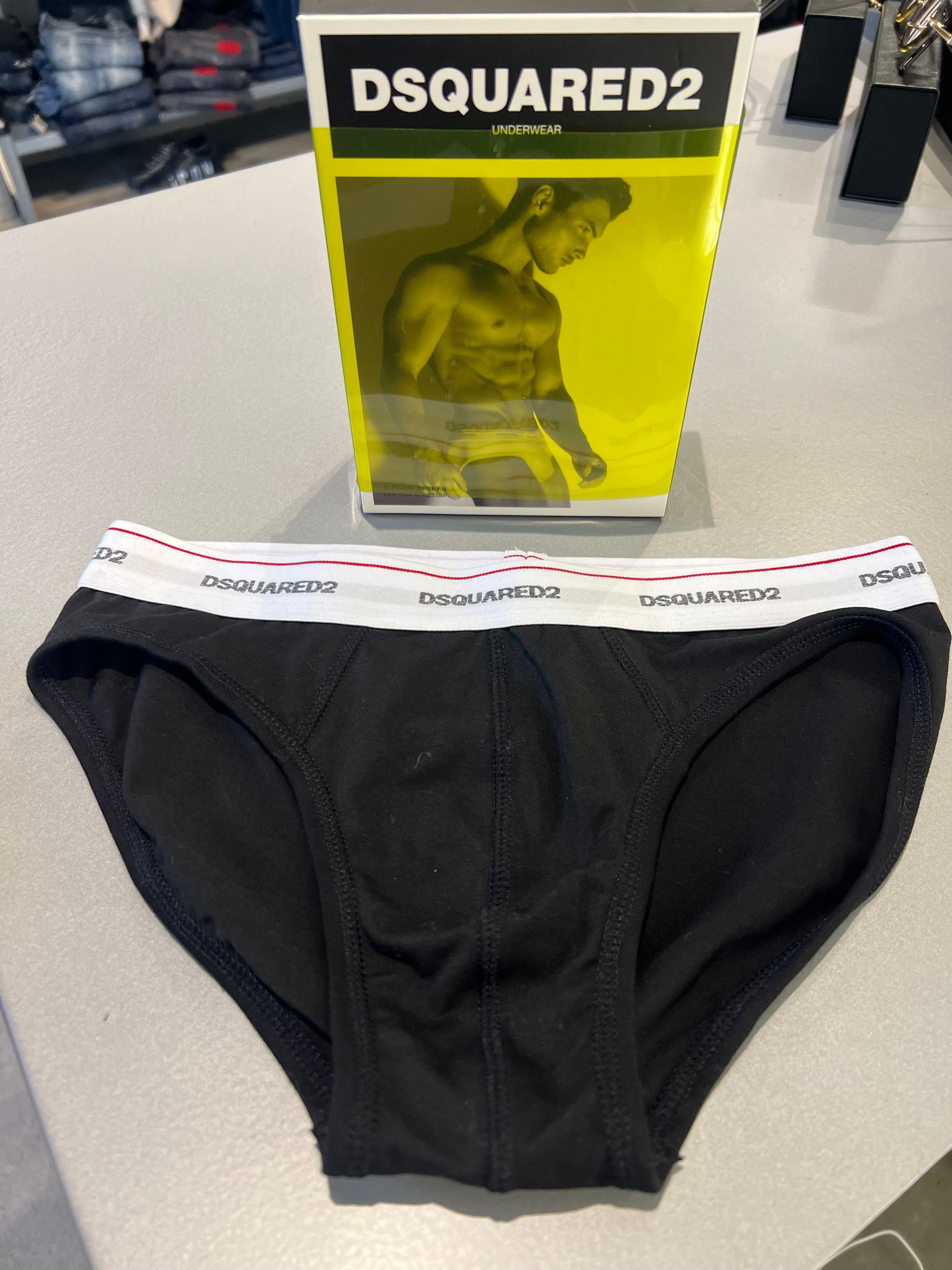 Slip Dsquared