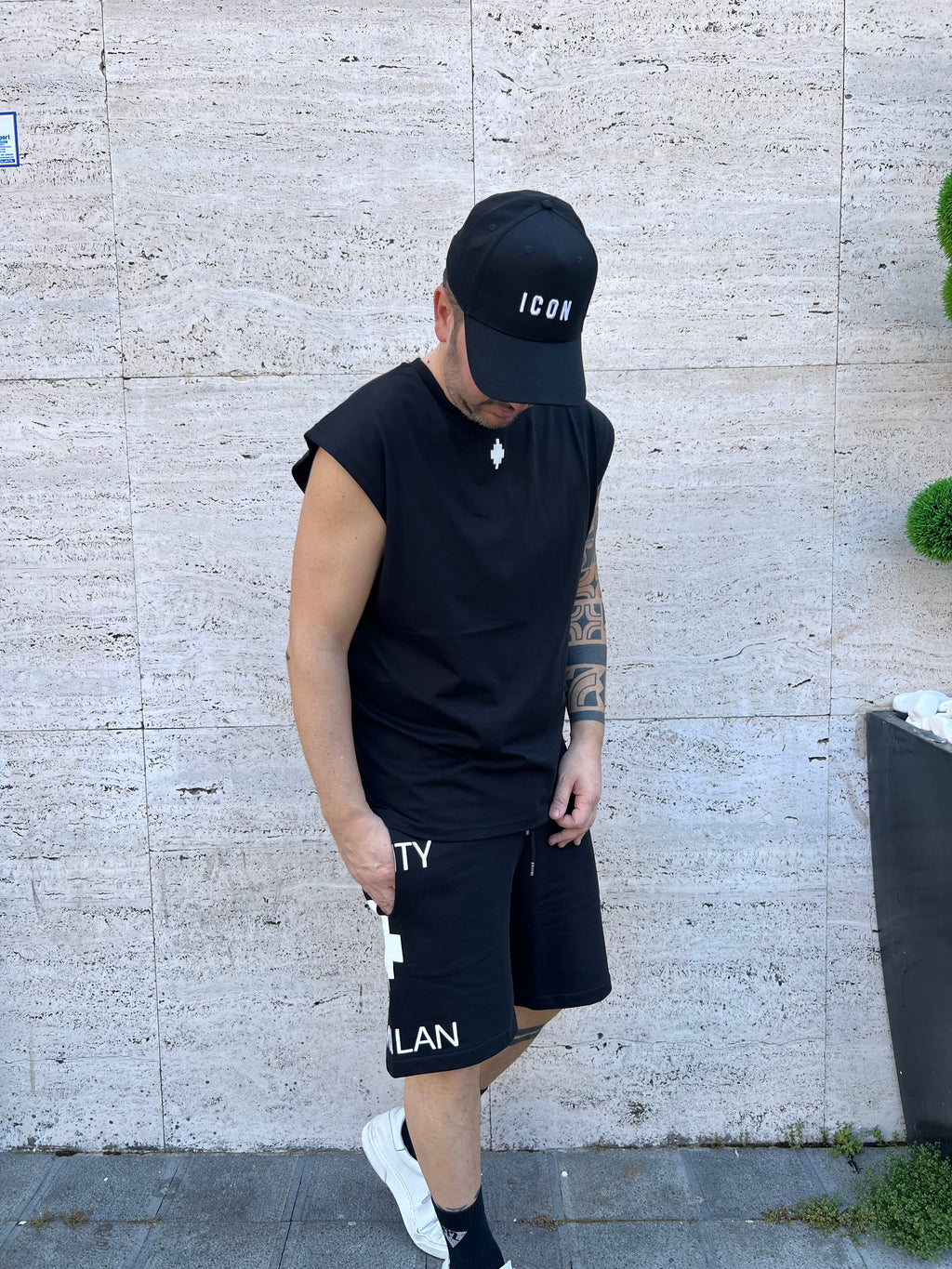 Completo Marcelo Burlon black