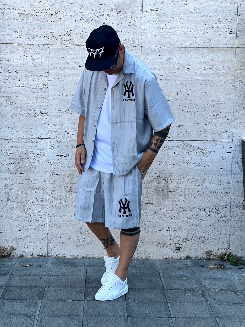 Completo New York grigio