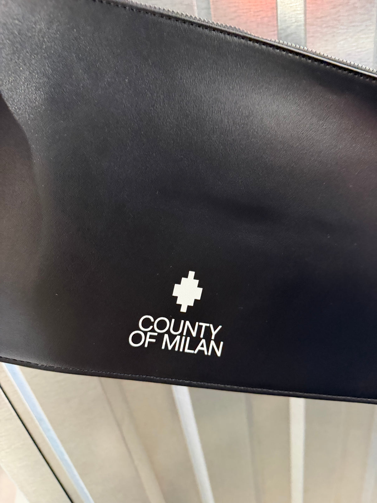 Pochette Marcelo Burlon   Black