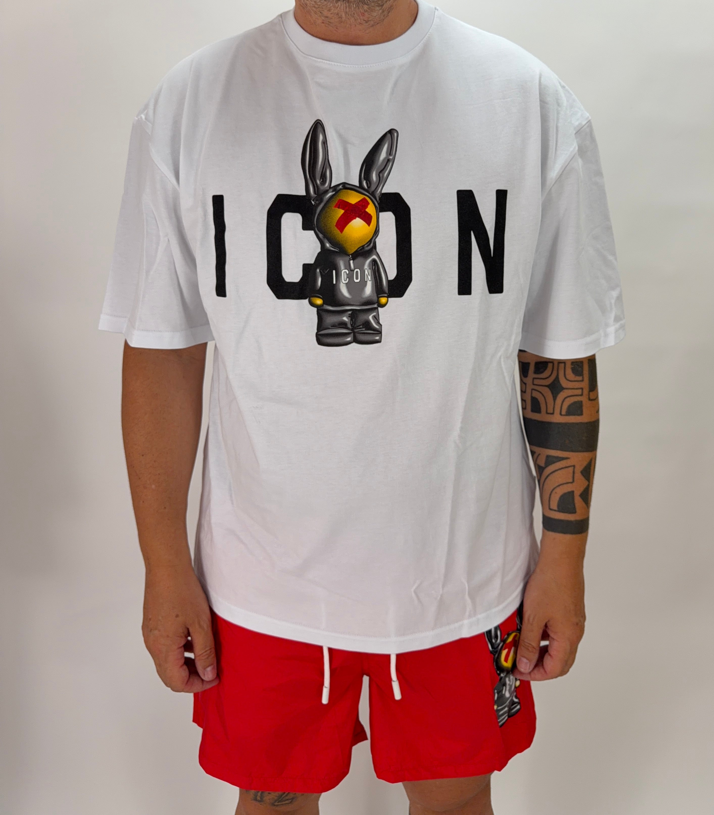 T-shirt Mascot  ICON white