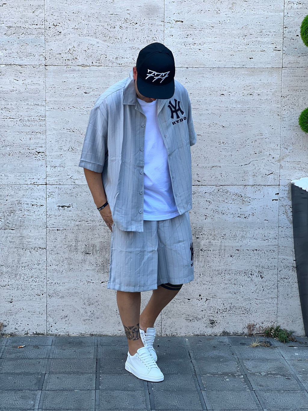 Completo New York grigio
