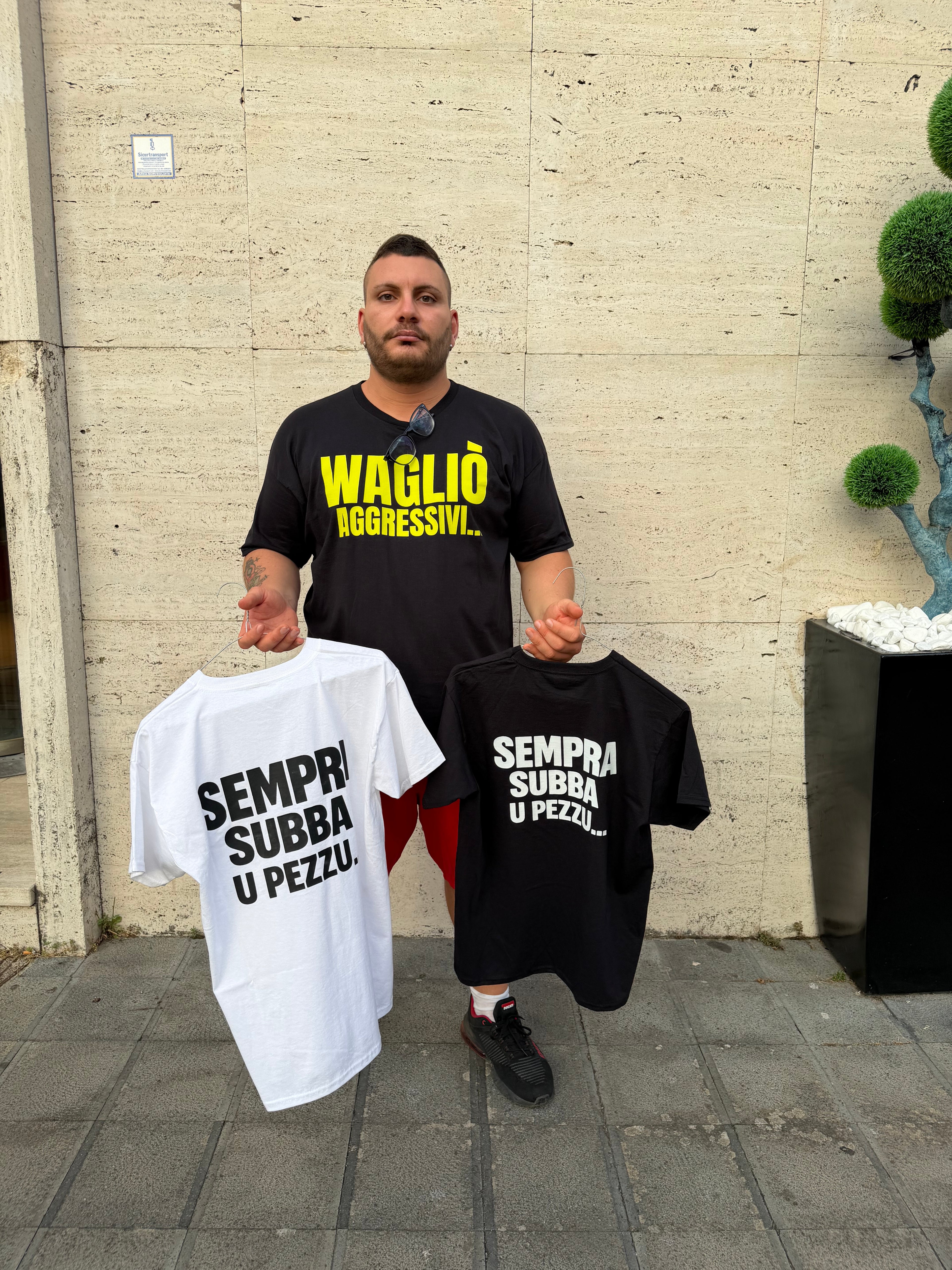 T-Shirt sempra subba u pezzu Black