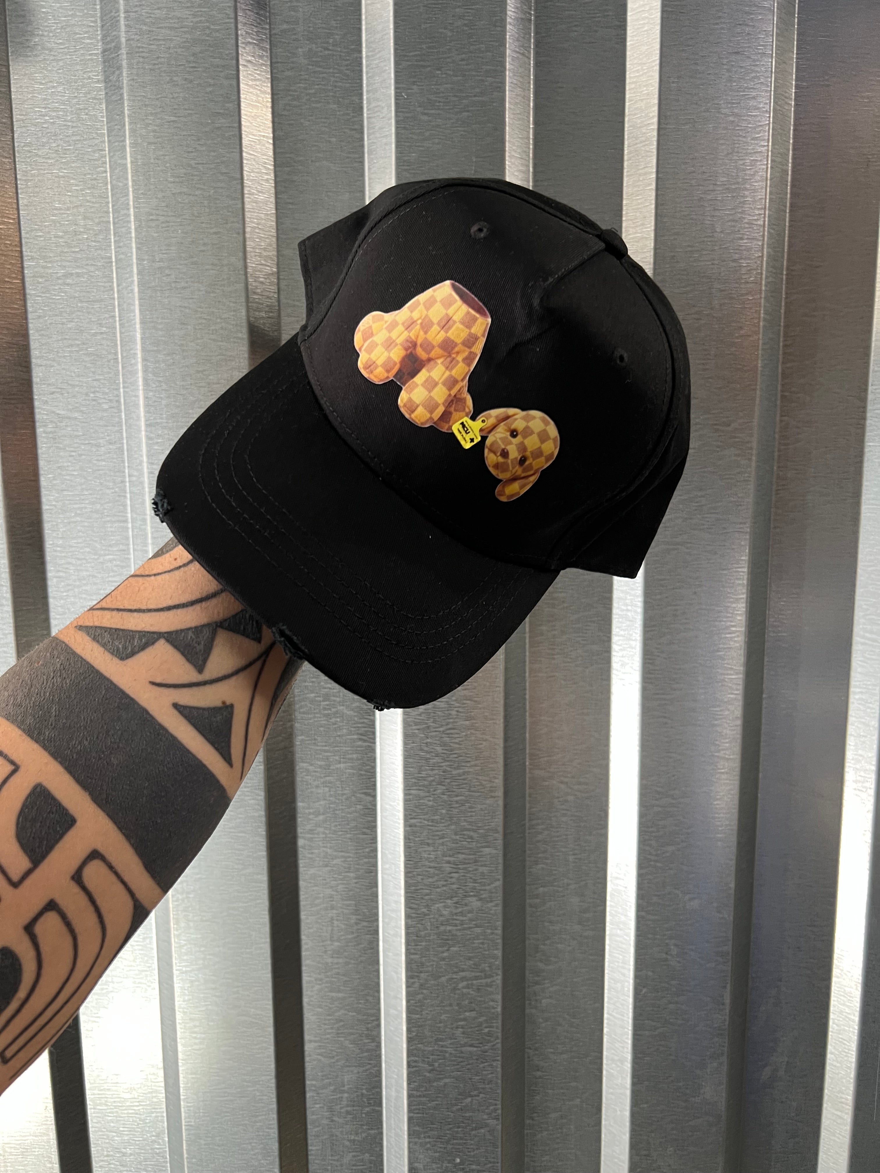 Cappello  MCU    Dubai