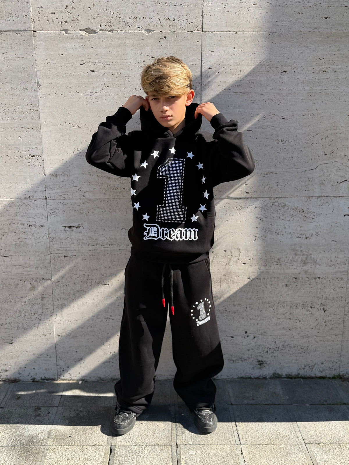 Felpa 1    Dream Black